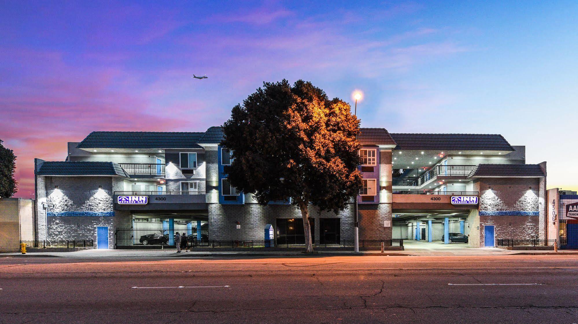 Hollywood Inn Express Lax Ингълуд Екстериор снимка